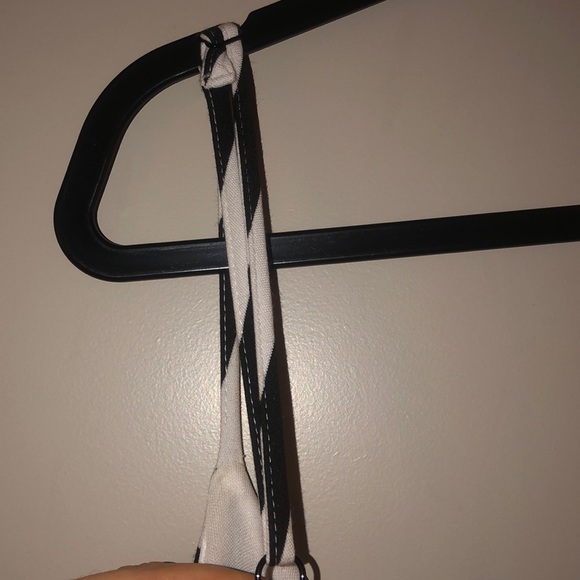 Dress - Picture 5 of 5